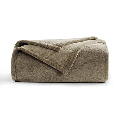 Image of Aisbo Taupe Throws Blanket for Sofas - Single Fluffy Blanket Bed Throw Fleece, Warm Soft Flannel Blanket for Couch, 130x150cm