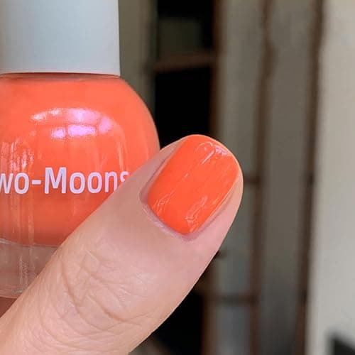 Image of Orange Nail Polish - Orange Coral Nail Varnish Quick Dry - Long Lasting Neon Nail Polish - Water Based Breathable Coral Nail Varnish - Chip Resistant Non-Toxic for Women Girls DIY Manicure
