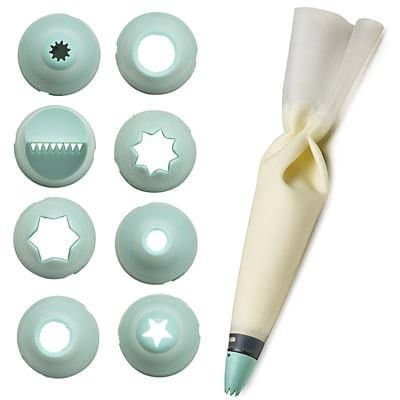 Image of Lakeland Reusable Silicone Piping Bag with Built-in Coupler & 8 Nozzles – Non-Slip & Heat Resistant
