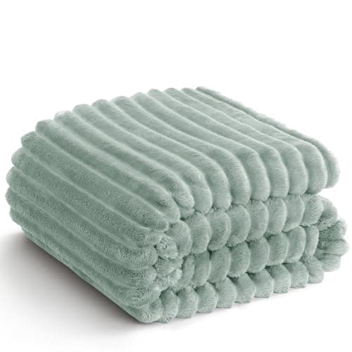 Image of WAVVE Green Fleece Throw Blanket - Single Fluffy Striped Fleece Blanket for Sofa, Bed, Couch, Lightweight Fuzzy Warm Decorative Throw for Women Girls, Sage Green, 130x150 cm
