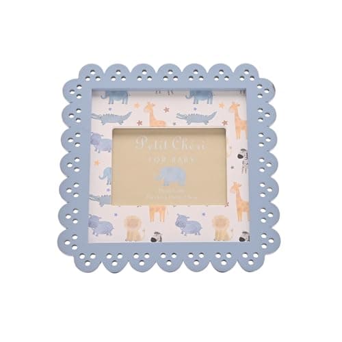 Image of Petit Cheri - Scallop Frame 4" x 3" - Precious Memories Photo Picture Frame For Baby Girls & Boys, Kids & Children - New Baby, Baby Shower & Ultrasound Gifting & Homeware - H: 17cm x W: 17cm.