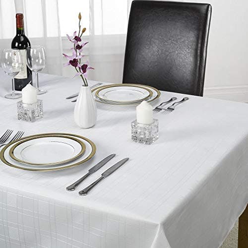 Image of Emma Barclay Chequers - Jacquard Table Cloth in White - 70x108 (178x274cm)