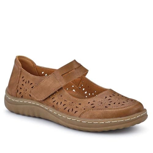Image of Pavers Chunky-Soled Mary Janes - Tan Size 6
