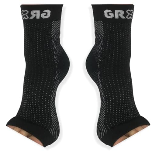 Image of gr8ful® Plantar Fasciitis Socks & Support Sleeves for Men & Women – Compression Foot & Arch Support for Heel Pain, Achilles, Running & All-Day Comfort – 1 Pair Black S/M