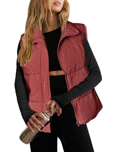 Image of Zeagoo Women's Quilted Gilet Lightweight Warmer Vest Outdoor Puffer Gilets Winter Warmer Sleeveless Jacket with Zip and Pockets Red M
