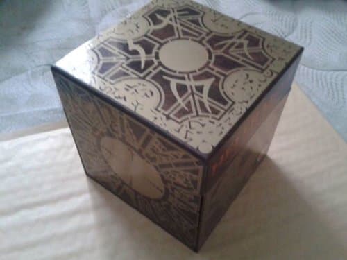 Image of Hellraiser Limited Edition Puzzle Box Set [DVD] (1987)