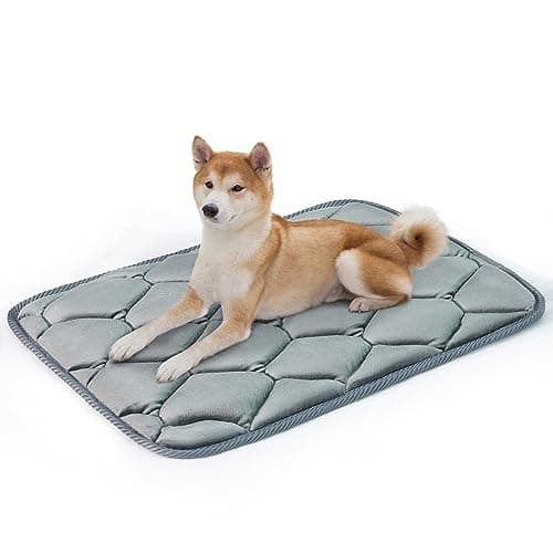 Image of Geegoos Dog Crate Mattress,Washable Soft Kennel Pads,Pet Bed Blanket Crate Mat Suitable for 30 inch Cage,Dog Bed Mats for Medium Pets(74x46cm,Grey)