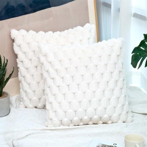 Image of Gemdoit Pack of 2 White Plush Cushion Covers 45 x 45 cm, Pineapple Texture Plush Cushion Cover, Home Decoration Pillowcases Suitable for Living Room Sofa Bedroom