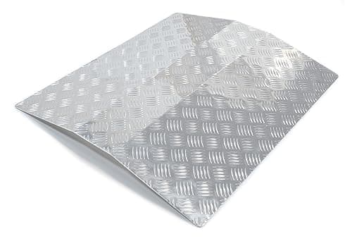 Image of Aidapt Aluminium Bridging Threshold Ramp,Three Lengths&Heights,Scooter,Wheelchair,Kerb,Portable,Lightweight,Mobility,Elderly,Anti-Slip Pads,Durable,Rust Resistant,No Tools Required,Max Load 272kg