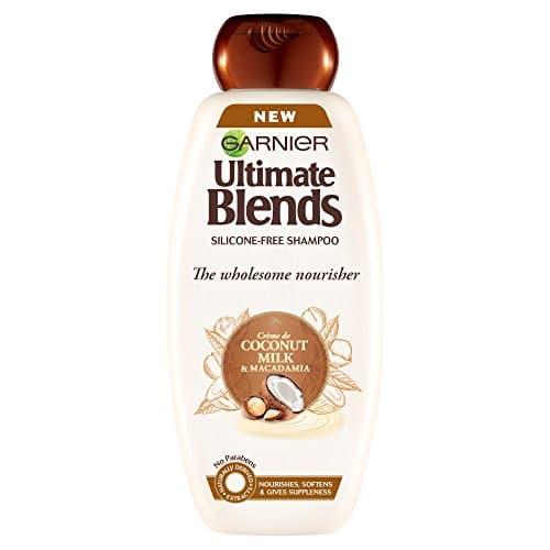 Image of Garnier Ultimate Blends Coconut Milk & Macademia Shampoo