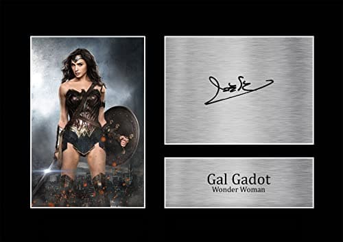Image of HWC Trading A4 Gal Gadot Batman v Superman Wonder Woman Gifts Printed Signed Autograph Picture for Movie Memorabilia Fans - A4