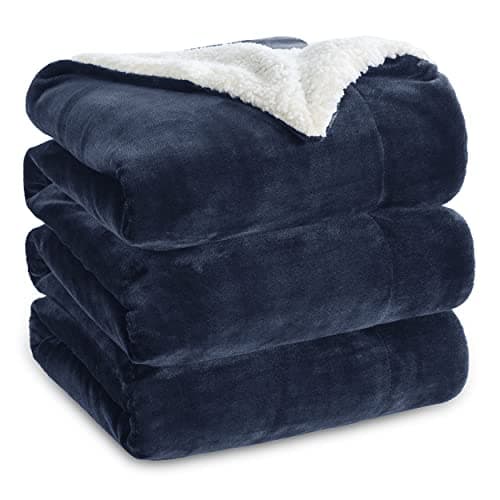 Image of Bedsure Sherpa Fleece Throw Blanket - Thick and Warm, Fluffy Microfiber Solid & Soft Blankets for Bed and Couch King Size, Navy, 230x270cm