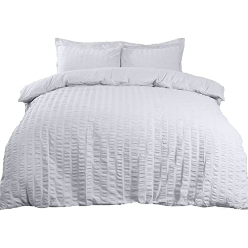 Image of Highams Single Duvet Cover Set Seersucker, Ultra Soft Cosy Warm Luxurious Plain Dye Textured Ruffled Seersucker Single Quilt Cover Set with Pillowcase - White