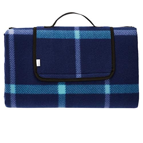 Image of Amazon Basics Picnic Travel Blanket with waterproof backing, 200 x 200 cm (Rectangular), Blue/White, Kitchen