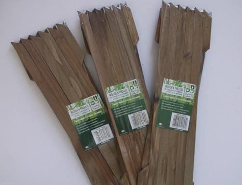 Image of 3 X Garden Gardeners Dark Brown Coloured Wooden Expanding Expandable Wooden Garden Trellis Each Piece Expands to 150 x 60 cm New