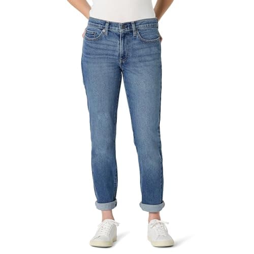 Image of Amazon Essentials Women's Low-Stretch Mid-Rise Boyfriend Crop Jeans, Ash Blue Wash, 14