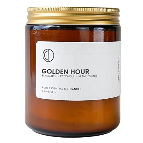 Image of OCTŌ Golden Hour Mandarin + Patchouli | Scented Candle. Made with Essential Oils and Soy Wax. 250ml