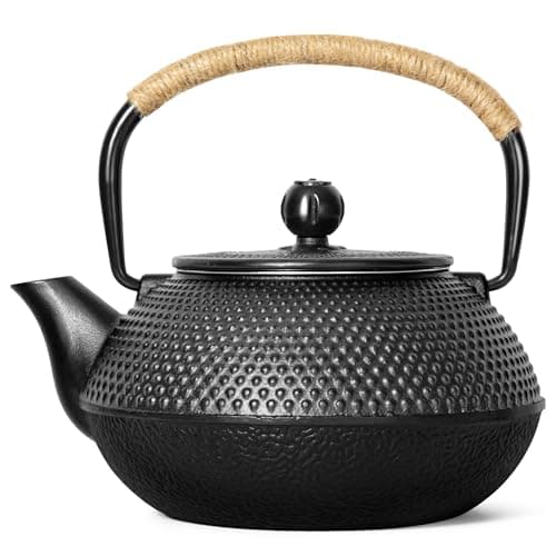 Image of VonShef Cast Iron Teapot, Black Japanese Teapot with Infuser, 800ml 4 Cup Loose Leaf Tea Pot with Mesh Strainer, Stovetop Tetsubin Tea Kettle with Hobnail Design