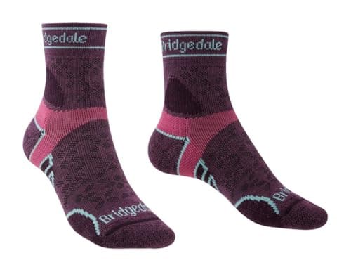Image of Bridgedale TRAIL RUN Lightweight T2 Merino Sport 3/4 Crew-Women's- Small-Damson