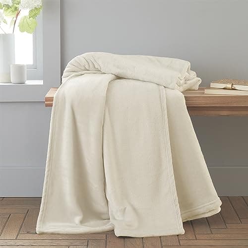Image of Catherine Lansfield Extra Large Raschel Velvet Touch 200x240cm Blanket Throw Cream