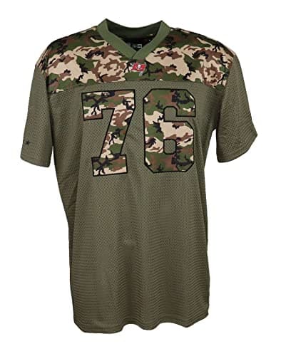 Image of New Era Tampa Bay Buccaneers Olive NFL Camo Infill Oversized Mesh T-Shirt