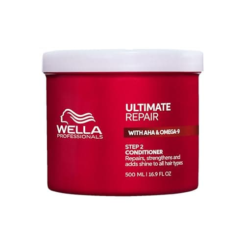Image of Wella Professionals Ultimate Repair Conditioner for Damaged Hair, with AHAs and Omega 9 to Rebuild and Strengthen Hair, With Metal Purifier Technology to Detox the Hair, 500 ml