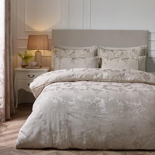 Image of Catherine Lansfield Opulent Jacquard Single Duvet Cover Set with Pillowcase Champagne Gold