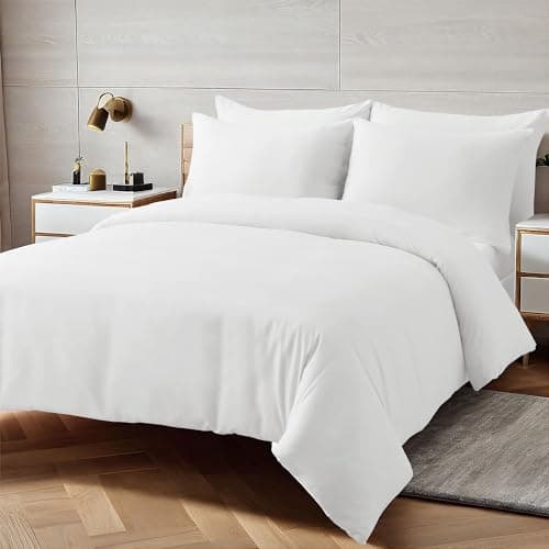 Image of The Essentials Wardrobe Duvet Cover Set Includes Matching Pillowcase Soft Microfibre Fabric, Breathable & Wrinkle Resistant, Quick Popper Fastening White (Single-135x200)
