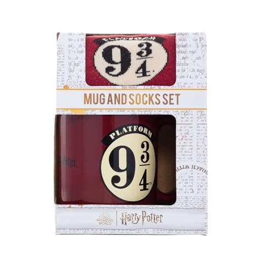 Image of Pyramid International Harry Potter (Platform 9 3/4) Mug & Sock Gift Set, 11oz/312ml Mug, One Size Socks
