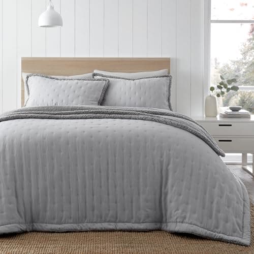 Image of Catherine Lansfield Cosy Nori Soft Sherpa 220x230 cm Bedspread Silver
