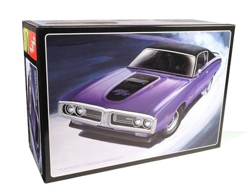 Image of AMT 1971 Dodge Hemi Charger R/T 1:25 Scale Model Kit