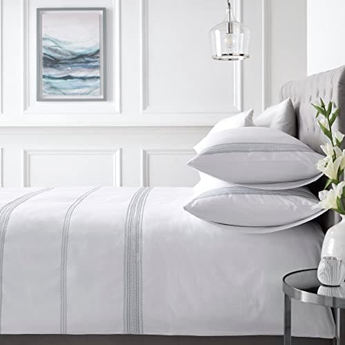 Image of Appletree Boutique Embroidered Duvet Cover Set – Super King Size White (260x220cm) – 100% Cotton 200TC Hotel Quality – Duvet & 2 Pillowcases Included – Luxury Soft Bedding with Elegant Embroidery