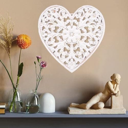 Image of Gatphy Wooden Wall Hanging Decor 30x30cm Floral Hollow Carved Wall Panel Heart Shaped Modern Farmhouse Decor Art Sculpture Panels for Home Hallway Bedroom Living/Dining Room Cafe Office