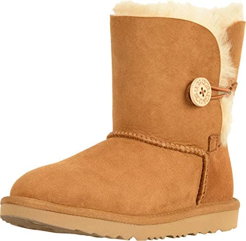 Image of UGG Unisex Kid's Bailey Button Ii Classic Boot, CHESTNUT, 5 UK (22 EU)