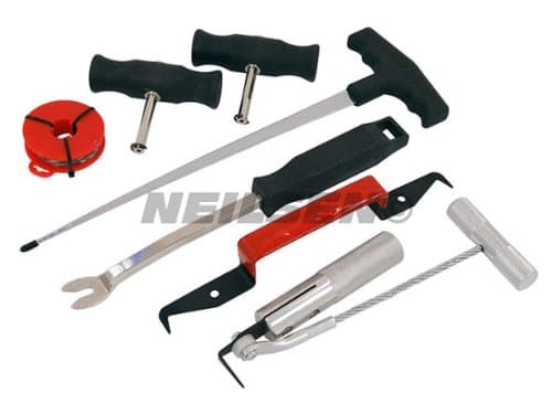 Image of Neilsen CT3552 7pc Windscreen Removal Tool Set – for Bonded & Rubber Seal Screens – Includes Cutting Wire, Gripping Handles, Trim & Moulding Tools – Ideal for Windscreen Maintenance
