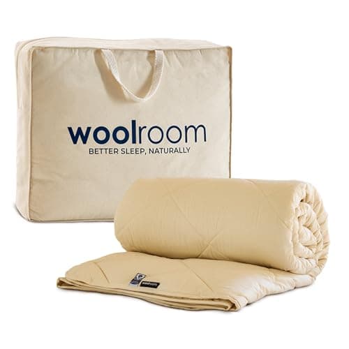 Image of WOOLROOM Deluxe Washable British Wool Duvet Double 2-5 Tog, Lightweight - Natural Certified Anti Allergy Moisture Wicking - Organic Cotton Cover (200tc) - 30 Night Sleep Trial, W200 x L200