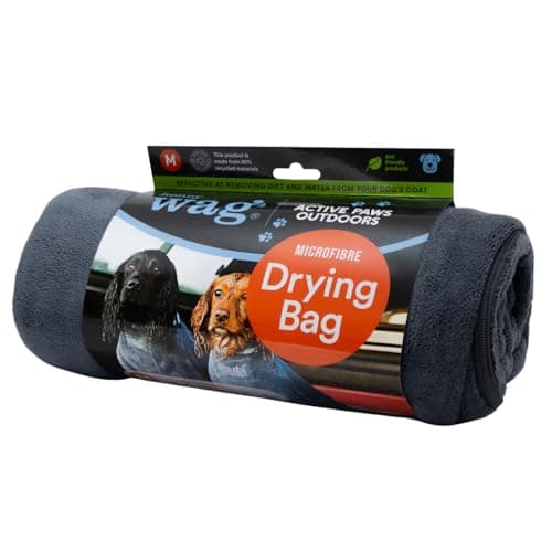 Image of Henry Wag Dog Drying Bag - Soft & Highly Absorbent Microfibre, Muddy Pet Accessories, Quick Drying - Designed for Dogs - XS (50 x 37 x 28cm)