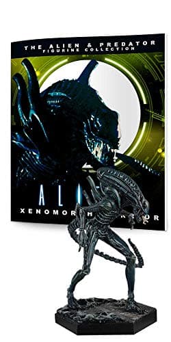 Image of Super Hero Alien & Predator Figure Collection #7: Xenomorph Warrior From Aliens Figurine