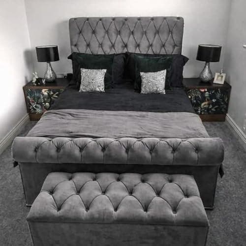 Image of Bespoke Chesterfield Plush Velvet Royal Slaigh Bed - Mattress/Gas Lift Options - UK Made - Double/King/Super King (Steel Plush, Double 4ft6 Bed Frame)