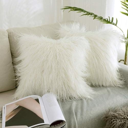 Image of Dricar Faux Fur Cushion Covers, 2Pcs Plush Throw Pillow Case Cushion Cover, Decorative Cushion Covers for Home Bed Sofa 18 x 18in (White)