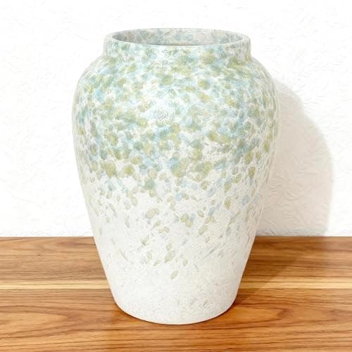 Image of 6.1” Ceramic Vase for Home Décor, Heavyweight Speckled Flower Vase for Farmhouse Centrepieces, Modern Table Mantel & Shelf Decoration for Fresh or Artificial Flowers (Green)