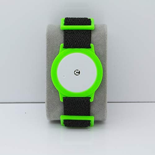 Image of Freestyle Libre 1/2 Sensor Armband Holder - Super Soft Elastic Fabric - Black Strap (Green)