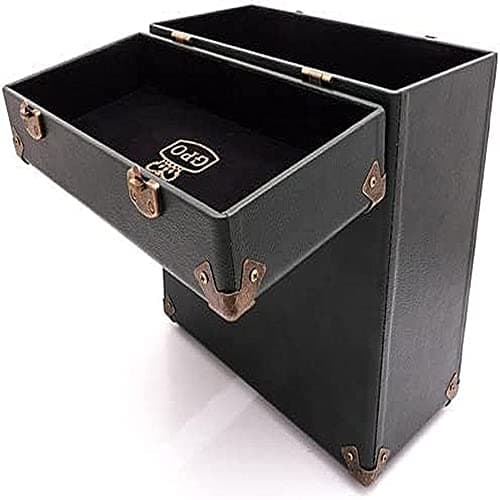 Image of GPO Portable Retro-Style Carry Case for LPs, Albums and 12-Inch Vinyl Records (Holds 30 Albums) - Green/Black
