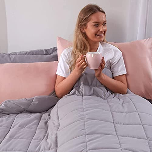 Image of Brentfords Weighted Blanket Adult 8kg Silver Grey, Therapy Autism Insomnia Anxiety Relief for Adults, King - 150 x 200cm - (Disclaimer Only suitable for age 3+ years)