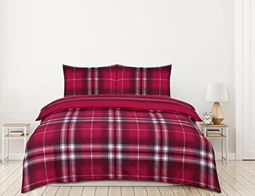 Image of Charlotte Andersen Double Red Wine Highland Tartan Check Duvet Cover, Reversible Easy Care Poly Cotton Bedding With Pillow Cases (Red Wine, Double)