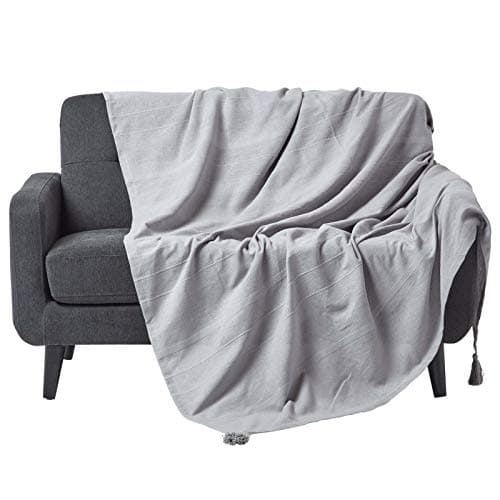 Image of HOMESCAPES - Rajput Ribbed Throw/Bedspread - 150 x 200 cm (60 x 80 Inches) - Silver Grey - Handmade 100% Cotton - Suitable for most 1 Seater Sofas and Single beds - Easy care washable at home