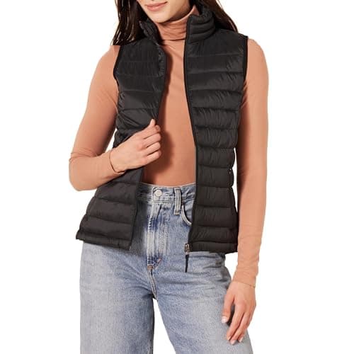 Image of Amazon Essentials Women's Lightweight Water-Resistant Packable Puffer Gilet, Black, M