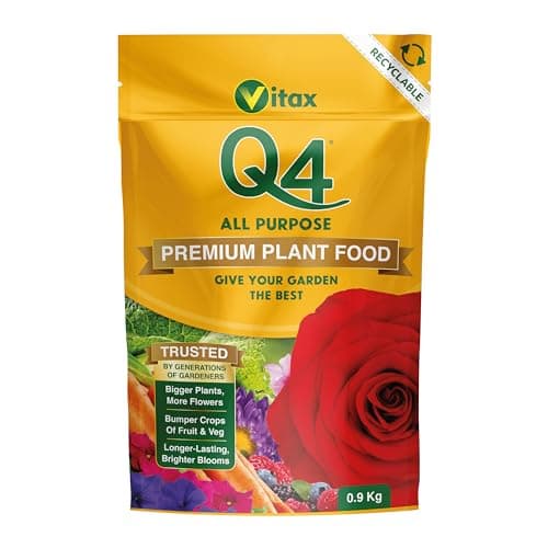 Image of Vitax Q4 All Purpose Plant Food, Fertiliser Enriched With Organic Nutrients, More Flowers, Bigger Yields, Slow Release - 0.9Kg Pouch
