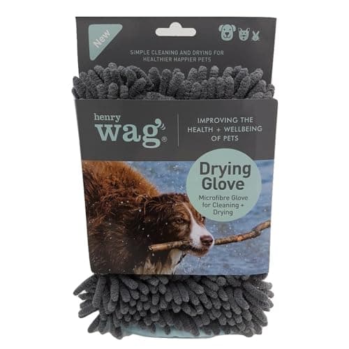 Image of Henry Wag Pet Drying Glove - Soft & Highly Absorbent Microfibre, Muddy Pet Accessories, Quick Drying - Designed for Dogs - (25cm x 16cm x 2cm)