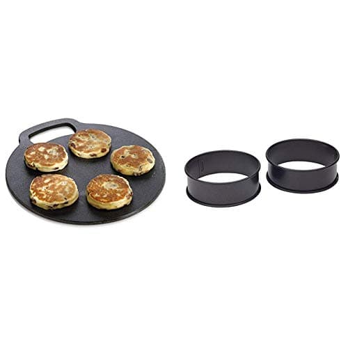 Image of KitchenCraft Baking Stone with Non Stick Finish and Recipes in Gift Box, Round, Cast Iron, 27 cm x 6.5 mm & Egg Rings for Frying or Poaching Eggs, Omelettes and Mini Pancakes, Set of 2